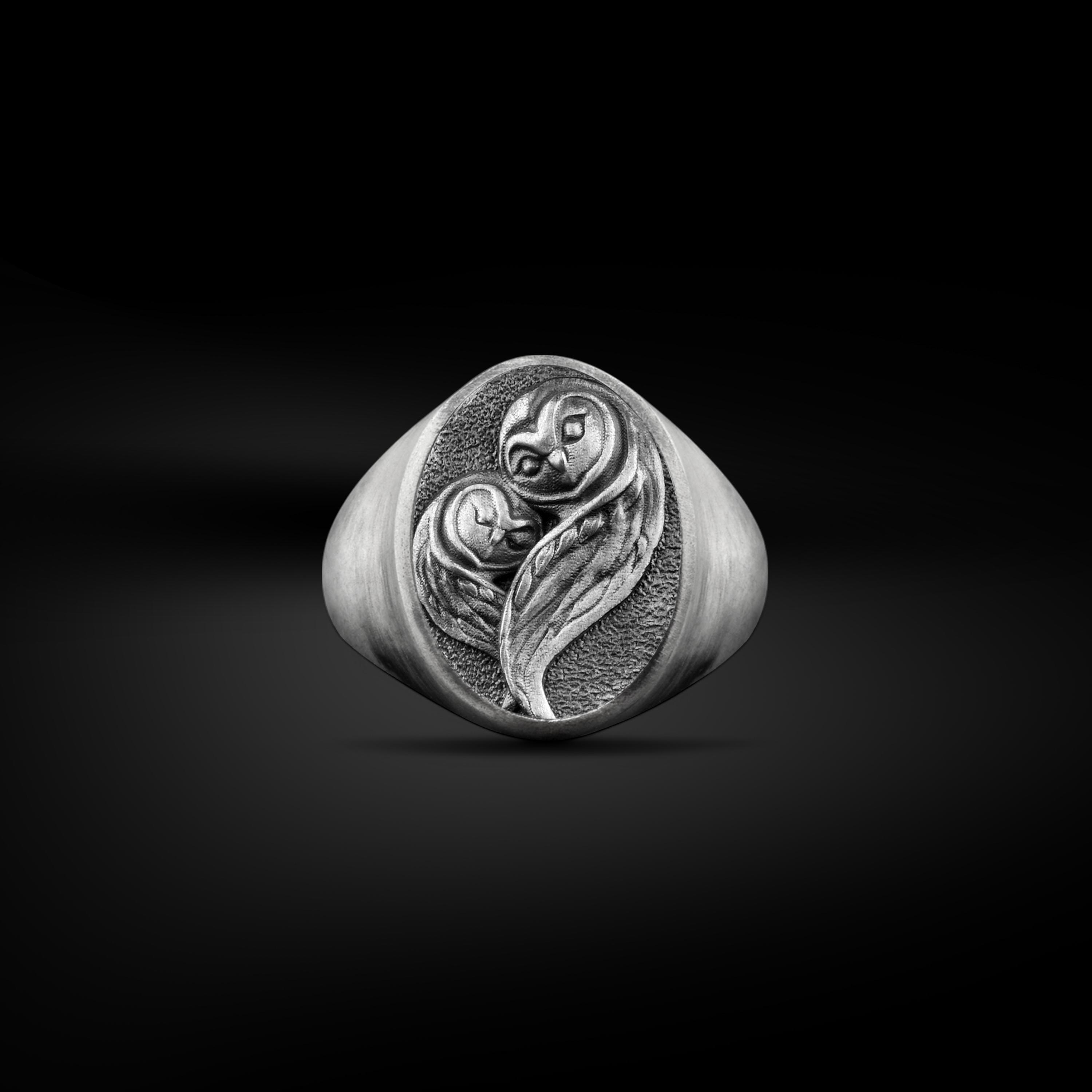 Cute Oval Owl with Baby Owl Sterling Silver Pinky Ring, Symbol of the Wisdom Signet Ring Jewelry in