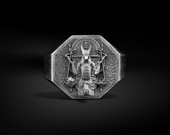 Silver Anubis Egyptian Goddess Signet Ring for Men, Ancient Mythology Ring for Boyfriend in Oxidized Silver, Hieroglyphics Jewelry for Men