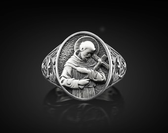 Saint Francis of Assisi Men Signet Ring in Silver, St Francis Catholic Ring Jewelry for Husband in 925K Silver, Scripture Gift Rings for Dad