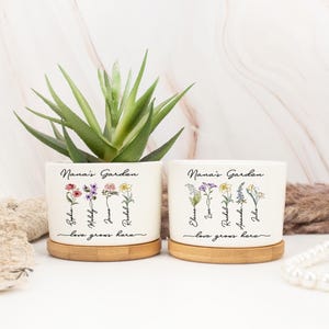 Custom Grandmas Gifts,Grandmas Garden Plant Pot with Birthflower,Family Name Gift, Flower Pot for Grandma,Birthday Gifts,Mothers Day Gifts