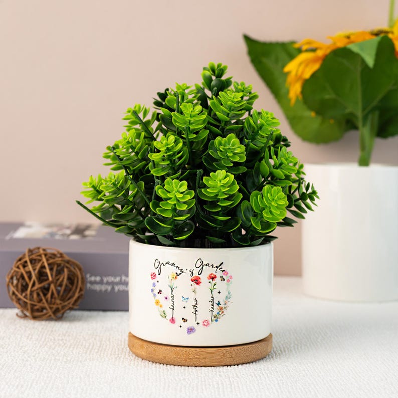 Custom Grandma's Garden Plant Pot,moms Plant Pot With Birthflower