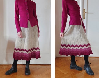 jupe printanière midi en tricot vintage des années 70, style folk, fait main, motif en zigzag, laine