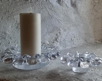 Göran WärffによるKosta BodaのKrinolinシリーズボウル Kosta Boda KRINOLIN Candle Holders and Plate by GÖRAN WÄRFF