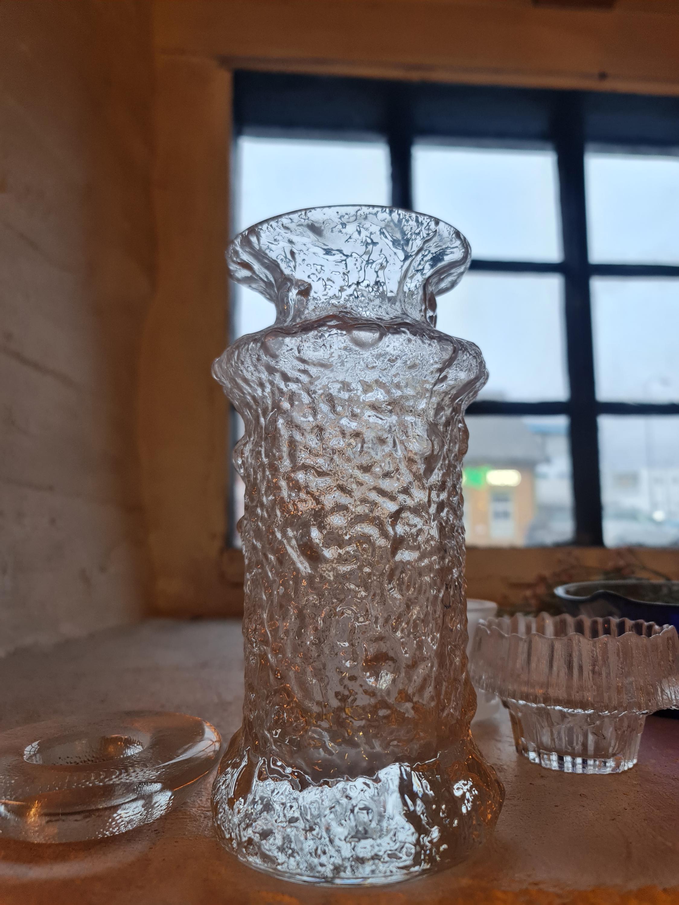 ティモ・サルパネヴァ作、ヴィンテージのイッタラ・ルブス花瓶