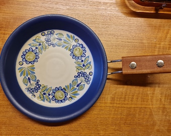Vintage Figgjo Flameware Tor Viking Skillet- Mid Century Norwegian