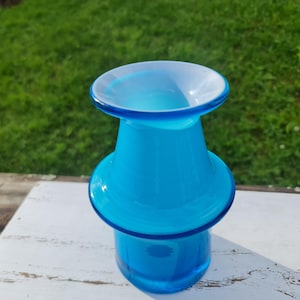 Scandinavian Pop-Art Cased Glass Vase – Sky Blue w White casing. Probably Per Olof Ström / Alsterfors, Mid Century Modern Swedish art glass