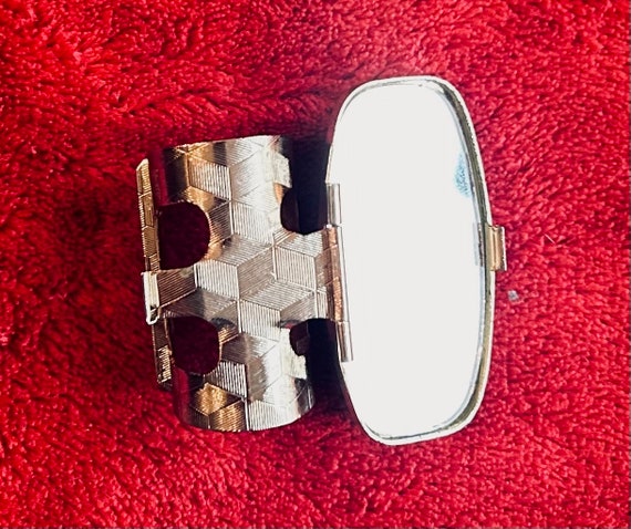 Vintage Lipstick Holder with mirror and flower /f… - image 5