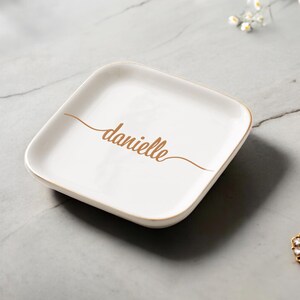 Personalized Jewelry Dish, Custom Jewelry Dish, Engagement Gift, Anniversary Gifts, Trinket Dish Gift, Name Ring Dish, Gift for Friends bild 4