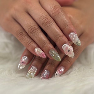 Summer Vibes Press-On Nails