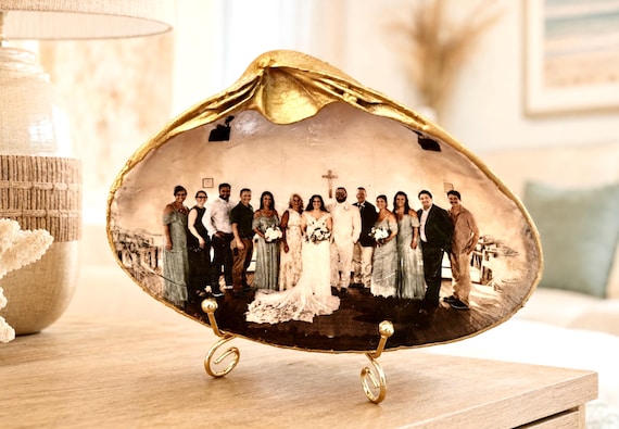 Personalized Family Reunion Photo Shell Keepsake: Cape May Beach Theme