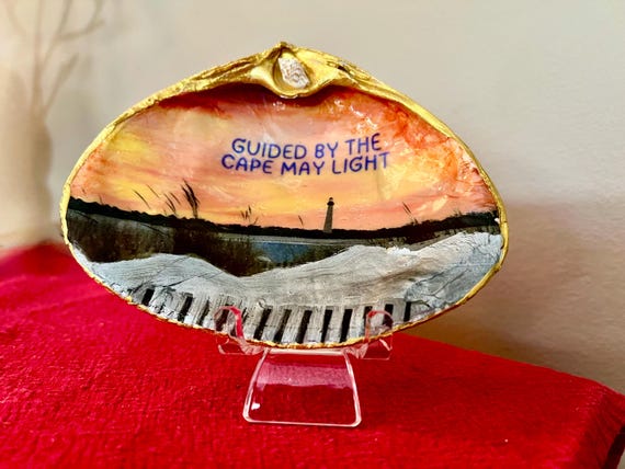 Cape May Landmark Shells – Handcrafted Photo Keepsakes on Natural shells-Vacation Gifts, Gifts from Bed and Breakfasts, Cape May Souvenirs