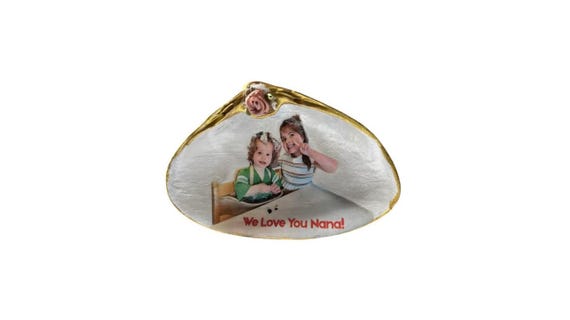 Grandchildren Shell- Timeless Memories with a custom-made keepsake from the beach for grandparents. Photos can be edited to your perfection.