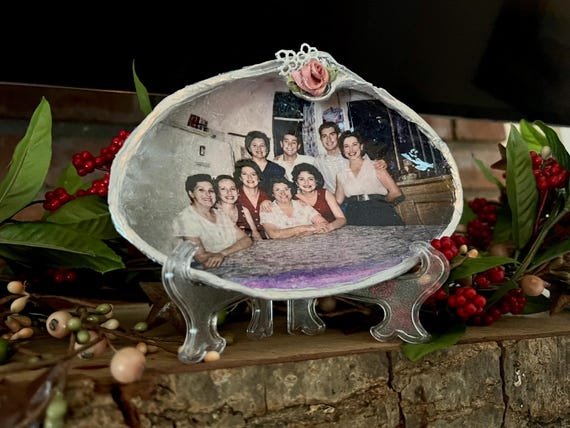 Unique Valentine's Day gift for couples,family reunion and  pet photos Thank You Gifts, beach weddings, memorial keepsakes, home decor,