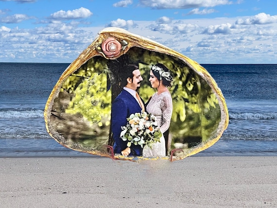One-of-a-kind gift for weddings, anniversaries, memorials, and special occasions. Capture your most cherished moments in a unique way
