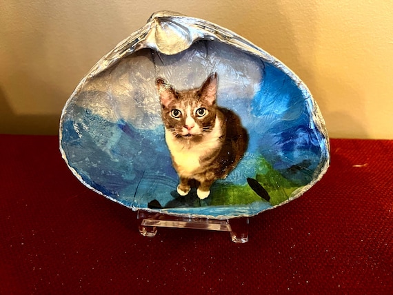 Pet Photo Shell Ornament – Your Personalized Christmas Ornament – For every Pet Shell Tale sold- 10 dollars is donated to help shelter pets.