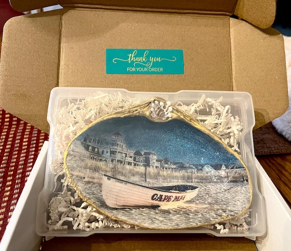 A delightful keepsake from a Cape May vacation, capturing the essence of its Victorian charm. #birthdaygift, #weddinggift, #anniversary gift