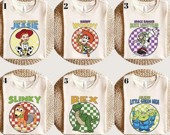 Camiseta com os personagens de Toy Story da Disney, Camiseta Toy Story da Disney, Camiseta personalizada Toy Story, Camiseta Disney, Camiseta Toys Crossing, Camiseta Toy Story Friends