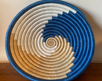 African Wall Basket, Rwanda Basket, Woven Bowl, Natural Sisal Fiber, Dining Centerpiece, Fruit & Bread Bowl, Home Decor, Wall Decor