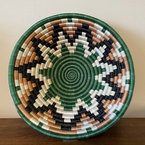African Wall Basket, Rwanda Basket, Woven Bowl, Natural Sisal Fiber, Dining Centerpiece, Fruit & Bread Bowl, Home Decor, Wall Decor