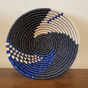 African Wall Basket, Rwanda Basket, Woven Bowl, Natural Sisal Fiber, Dining Centerpiece, Fruit & Bread Bowl, Home Decor, Wall Decor