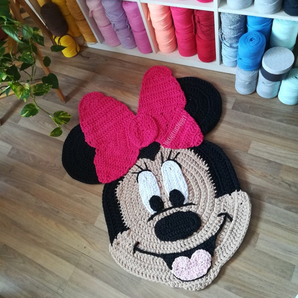 Patrón alfombra Minnie