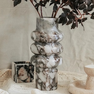 Sculptural Marble Vase: Wavy Japandi-Style Home Decor,Viola Mar
