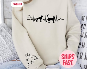 Custom Vet Tech Sweatshirt, Personalized Veterinarian Hoodie, Vet Gift, Animal Lover Sweater, Veterinary Nurse Crewneck, Animal Doctor Gift
