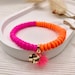 see more listings in the Armbänder Neon section