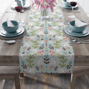 Floral Cat Pattern Table Runner | Spring Runner | Summer Runner | Cat Decor | Cute Animal Runner | Floral Runner | Nature | Vintage