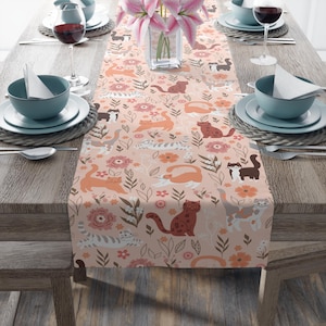 Floral Cat Pattern Table Runner | Spring Runner | Summer Runner | Cat Decor | Cute Animal Runner | Floral Runner | Nature | Vintage