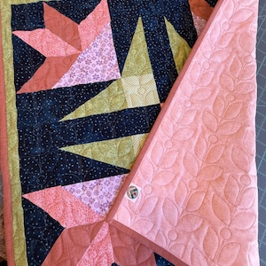 PDF Dancing Lilies Quilt Pattern - Mini, Baby, Throw, and Queen Sizes ...