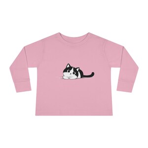 Toddler up to 5-6 YO Long Sleeve T-shirt Friendly cute cat perfect for presents, a gift for kids, cats lovers, many colors zdjęcie 6