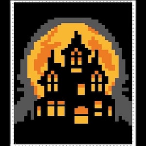 Op de afbeelding: Een pixel art ontwerp met een zwart silhouet van een huis met feloranje ramen en een deur, tegen een grote, cirkelvormige gele maan. De afbeelding is omlijst door een grijze rand en een genummerd raster aan de linker- en bovenkant.