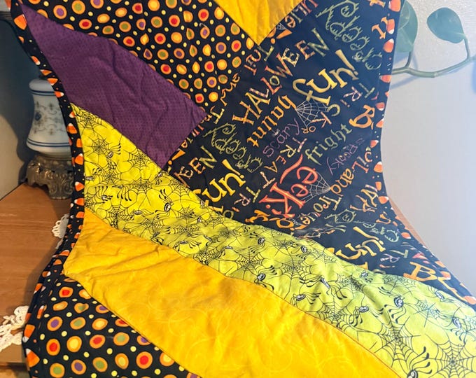 Vintage Handmade Halloween Quilted Wall Banner Table Runner 54” Spooky Patchwork