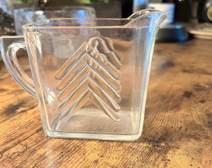 VTG Hazel Atlas Chevron Pattern Milk/Cream Pitcher Clear Glass Art Deco Style