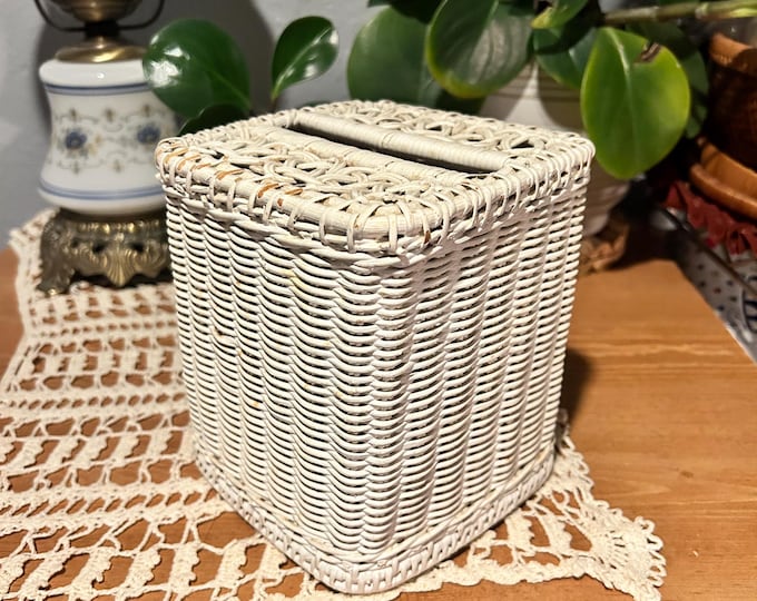 Vintage White Wicker Design Kleenex Box Cover. Mid Century Modern.