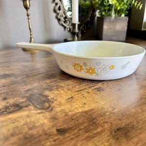 Bouquet floral Corning Ware vintage P-83-B, 6,5 pouces et joli manche !