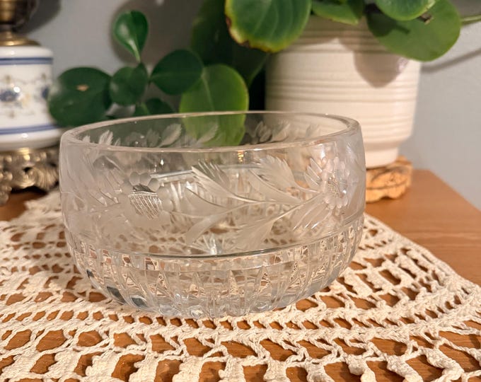 Vintage Etched Glass Ice Bowl, Floral Cut Glass, 6" Barware Serving Dish