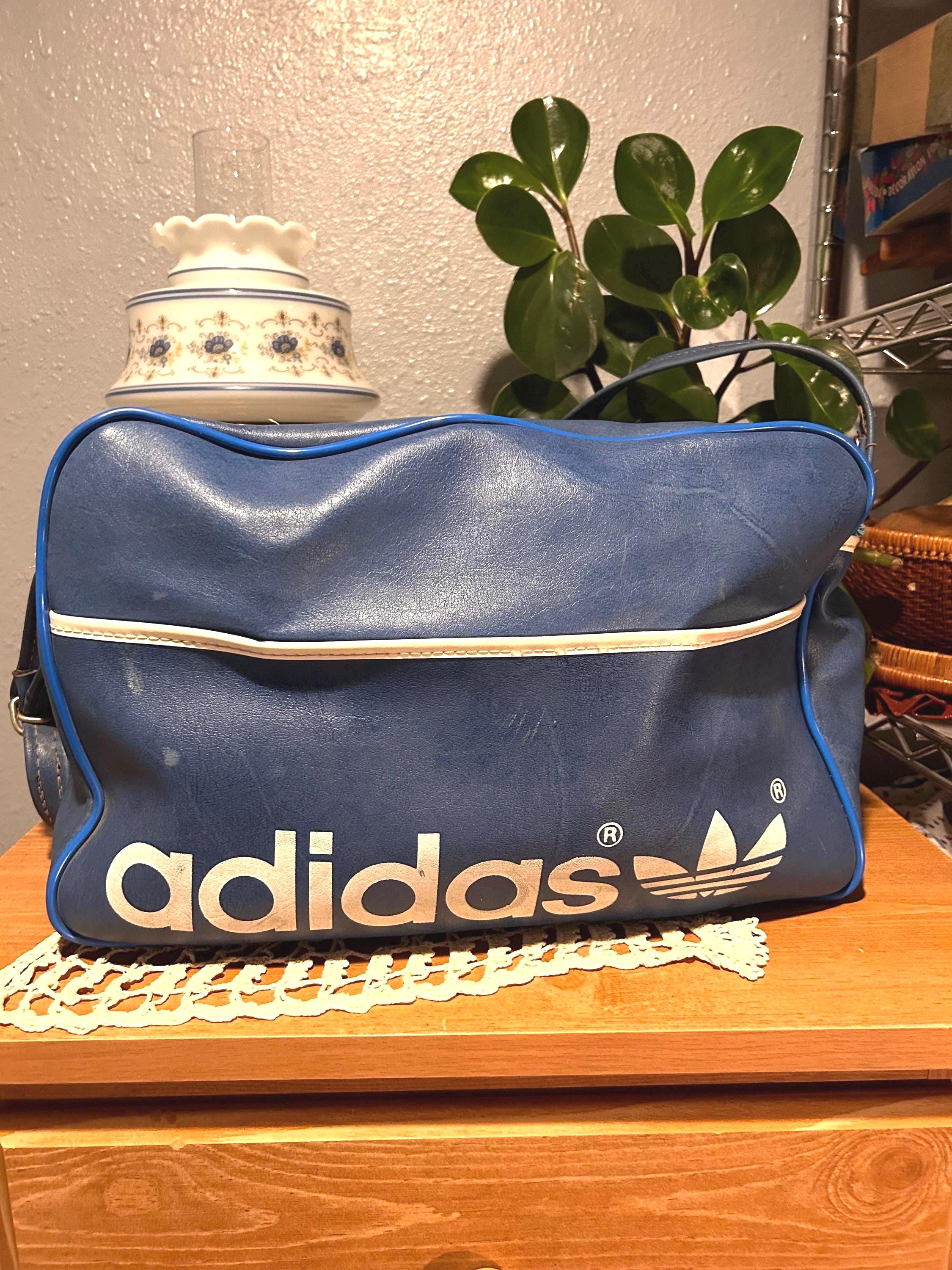 専用。adidas ヴィンテージバッグ　ブラック×イエロー Adidas bag 70s - Etsy 日本