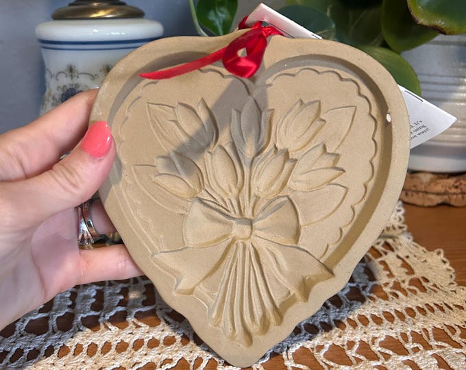 Vintage Brown Bag Cookie Art 1989 Heart Tulip Cookie Mold with Original Recipe Book