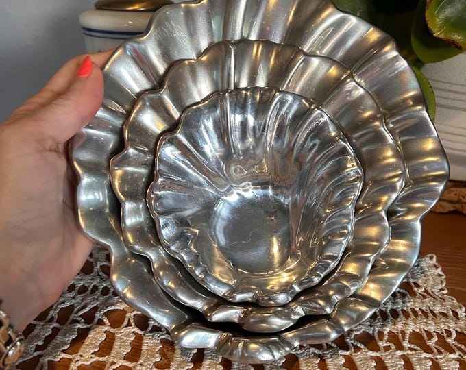 Vintage Pewter Shell Nesting Bowls Set Of 3 Coastal Seashell Dishes Unmarked