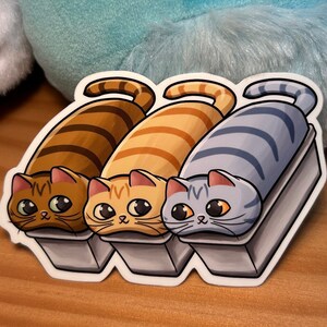 Loaf Tabbies – Wasserfest, laminiert, glänzend oder satiniert, Vinylaufkleber, gestanzt, ideal für Wasserflaschen, Laptop, Handyhülle