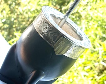 手作りのアルパカ製マテ茶ストロー：オウムのくちばし型ボンビージャ
