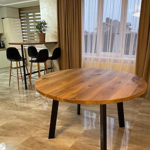 Extendable Solid Oak Round Dining Table with Metal Legs