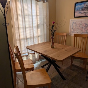 Extendable Dining Table in Solid European Oak Wood With Leaves - Seats 6-10, Kitchen Table
