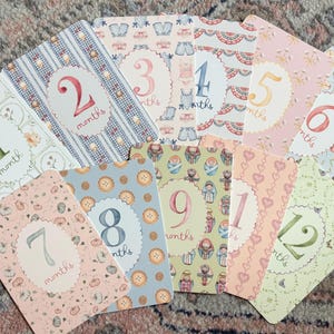 Cartes d'étapes saisonnières pour les bébés