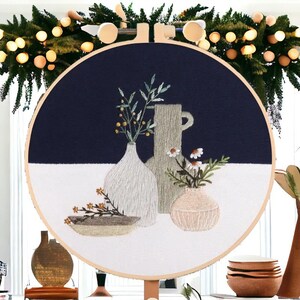 Diseño de bordado de flores, Bordado a mano, Kit de inicio de bordado, Punto de cruz, Diseño de primavera, Patrón floral, Arte de bastidor de bordado