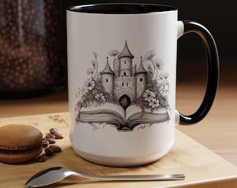 Fantasy Fairytale Castle Mug, Bookish Fantasy Mug, Book Lovers Gift, Booktok Mug. Perfect for coffee or tea lovers