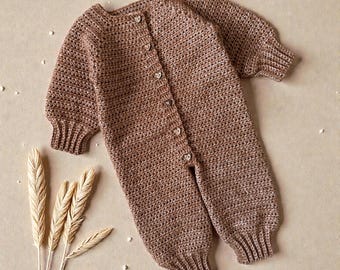 Spruce Romper crochet pattern - 0-3 months and 3-6 months