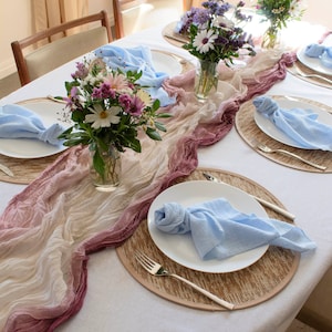 Ombre Pink Purple Rustic Cheesecloth Table Runner – Gauze Boho Table Decor for Wedding or Event, Soft Crinkled Fabric, 3m Long